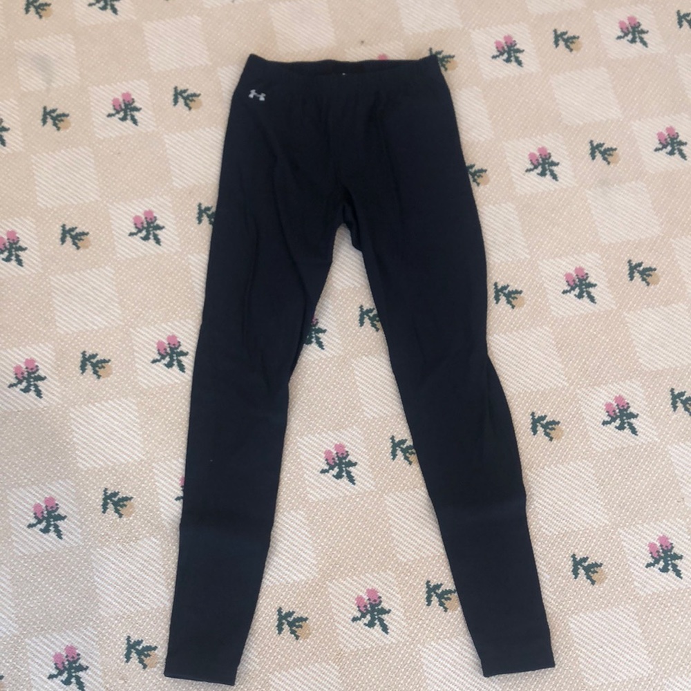 Black under armour leggings